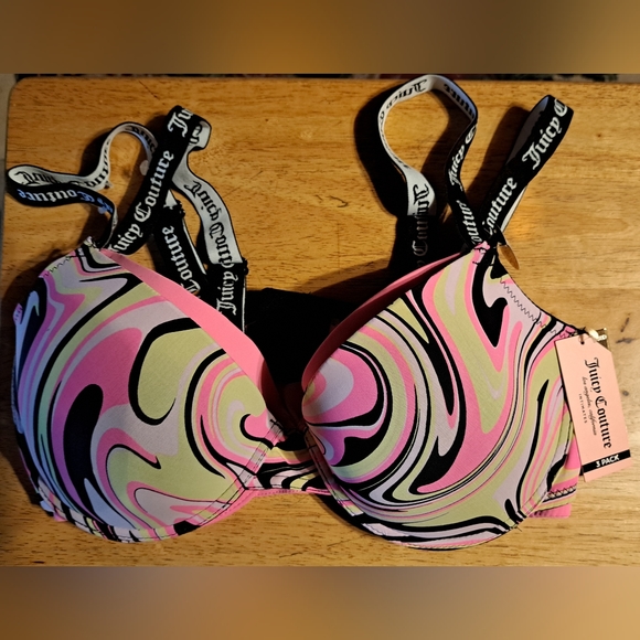 Bras - Picture 3 of 5